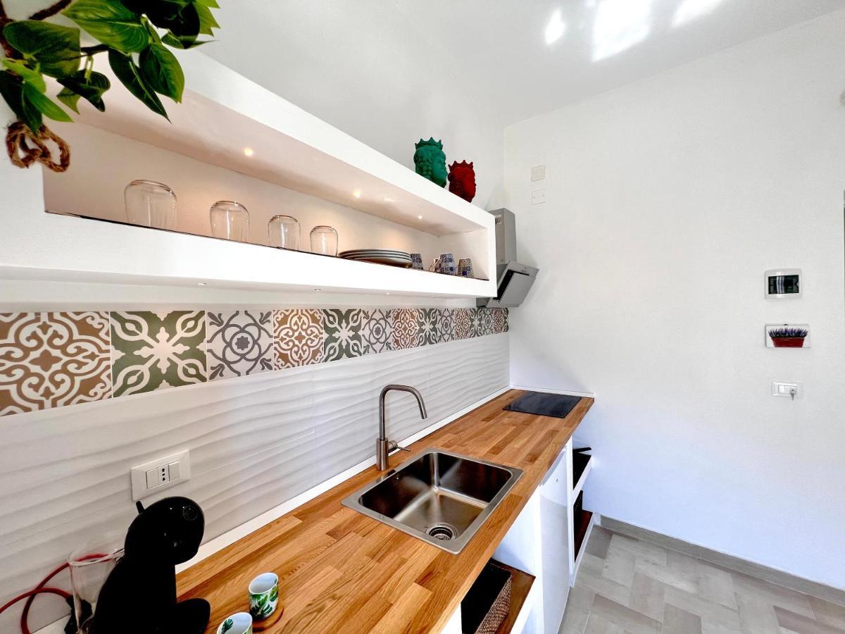 Villa Di Nera Apartments Palerme Extérieur photo